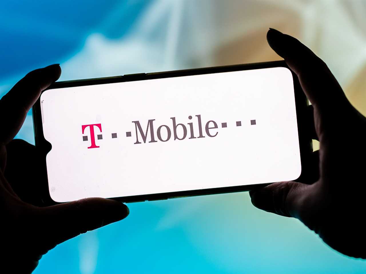 T-Mobile will reportedly fire corporate employees if unvaccinated by April 2.