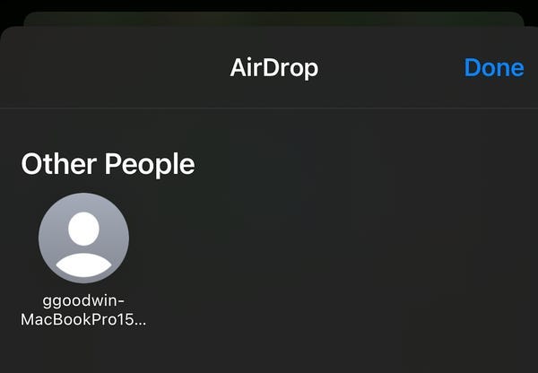 Screenshot of the available devices to AirDrop files to.