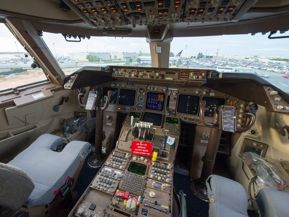 Delta Flight Museum 747 cockpit.